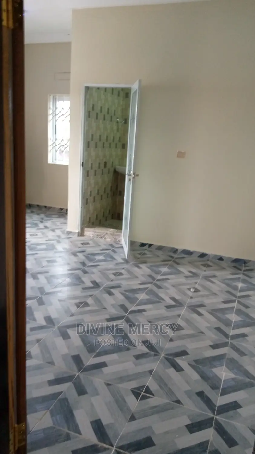 1bdrm Apartment in Divine Mercy Agency, Awutu Senya East Municipal