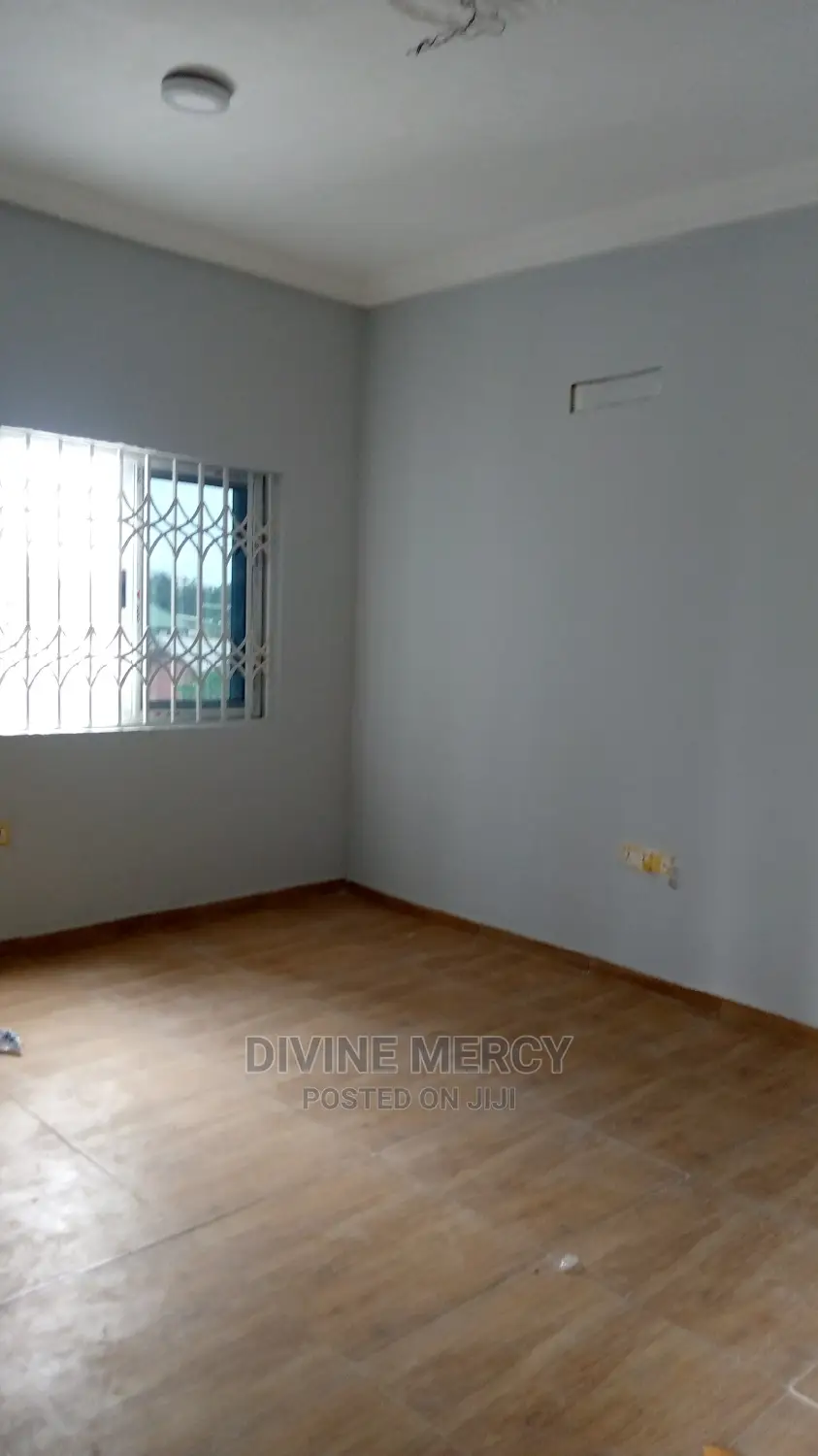 1bdrm Apartment in Divine Mercy Agency, Awutu Senya East Municipal