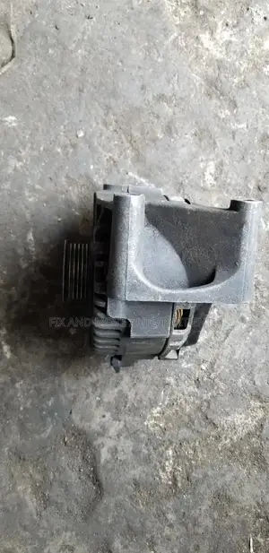 Ford Escape 2005 Alternator Available
