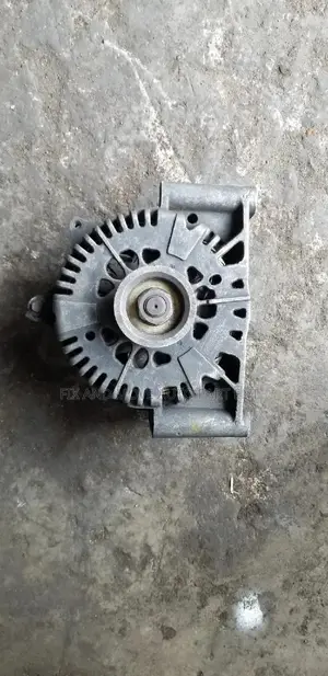 Ford Escape 2005 Alternator Available