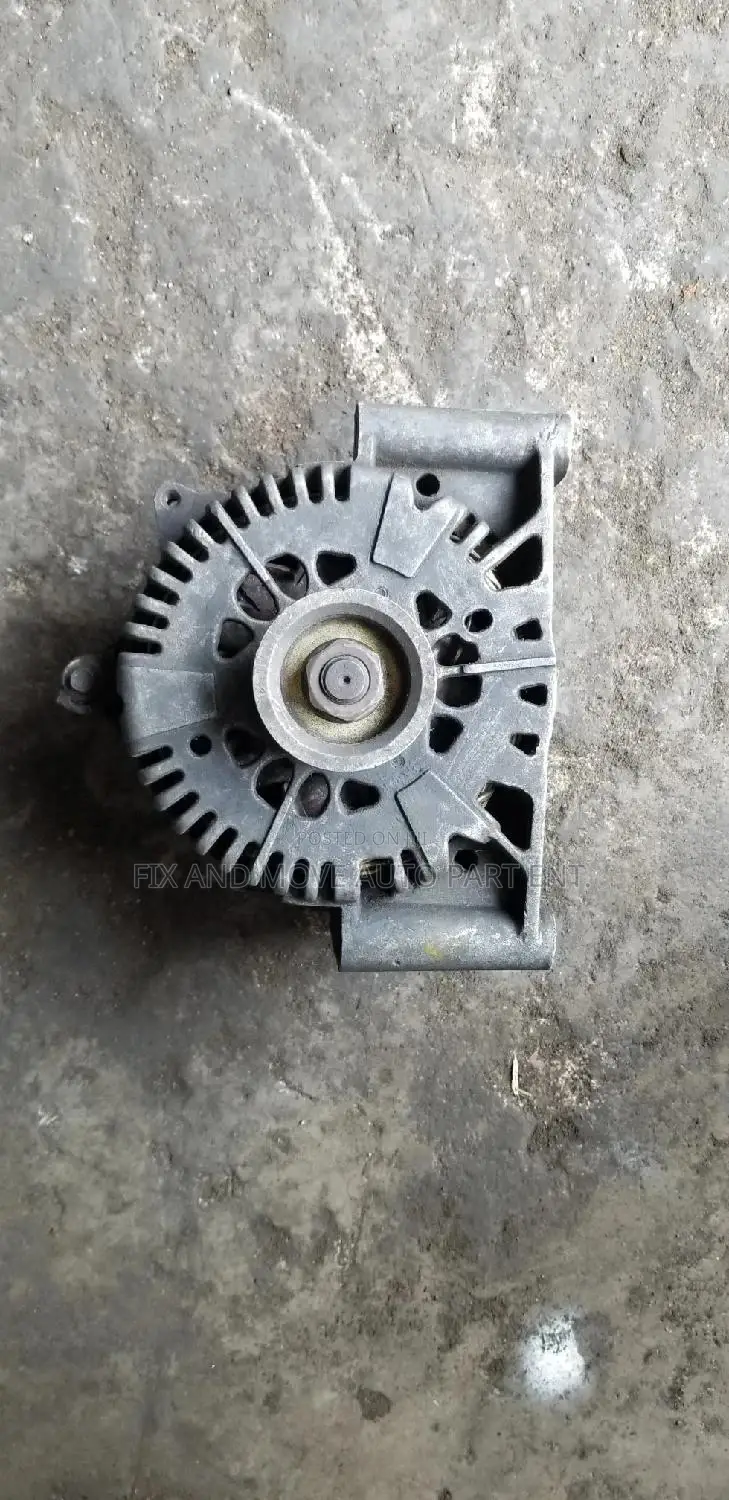 Ford Escape 2005 Alternator Available
