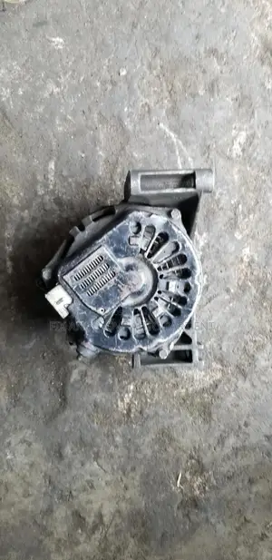 Ford Escape 2005 Alternator Available