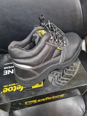 Safety Boot (Satetoe)