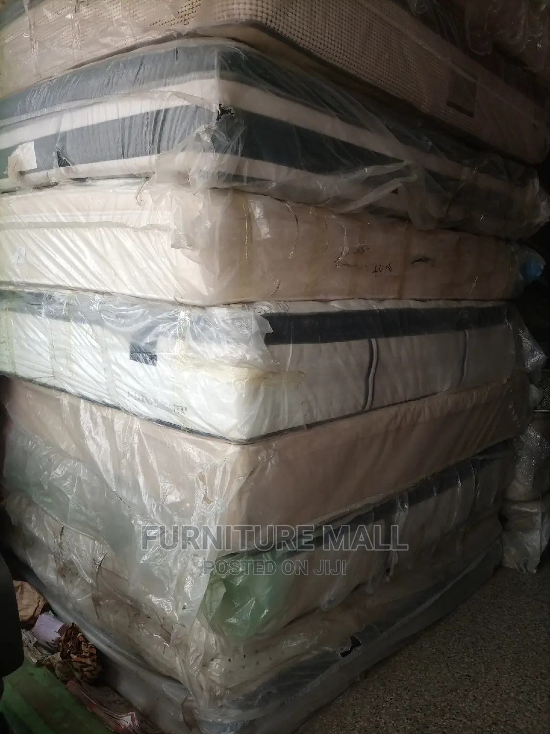 Elegant Kingsize Mattress. Free Delivery