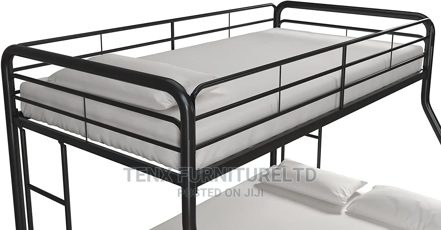 Bunk Bed (Twin-)