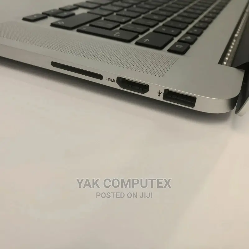 Laptop Apple MacBook Pro 2015 8GB Intel Core I5 SSD 250GB