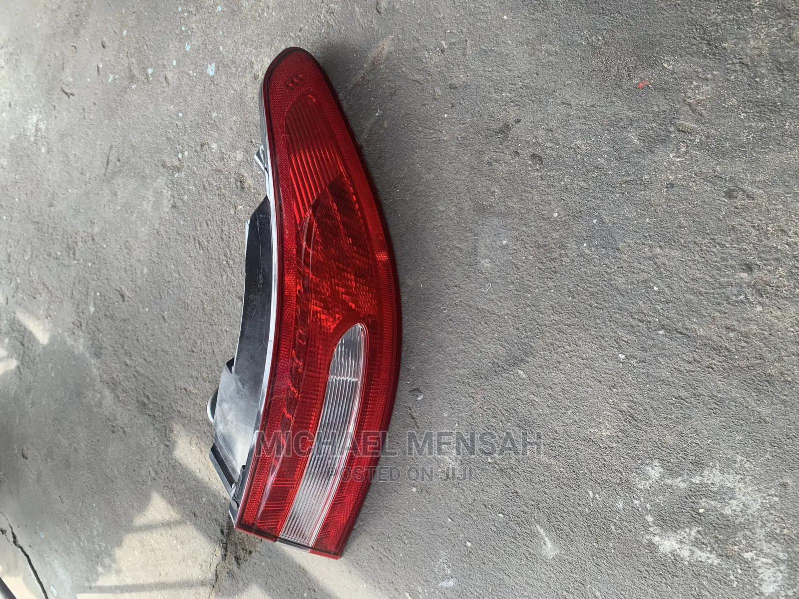 Jaguar Tail Light