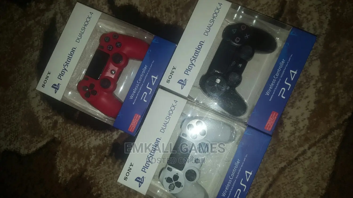 Brand New Playstation 4 Controllers Available at Emkallgames