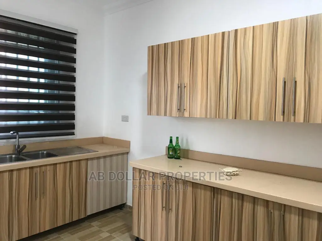 Furnished 2bdrm House in Baatsona Total for rent