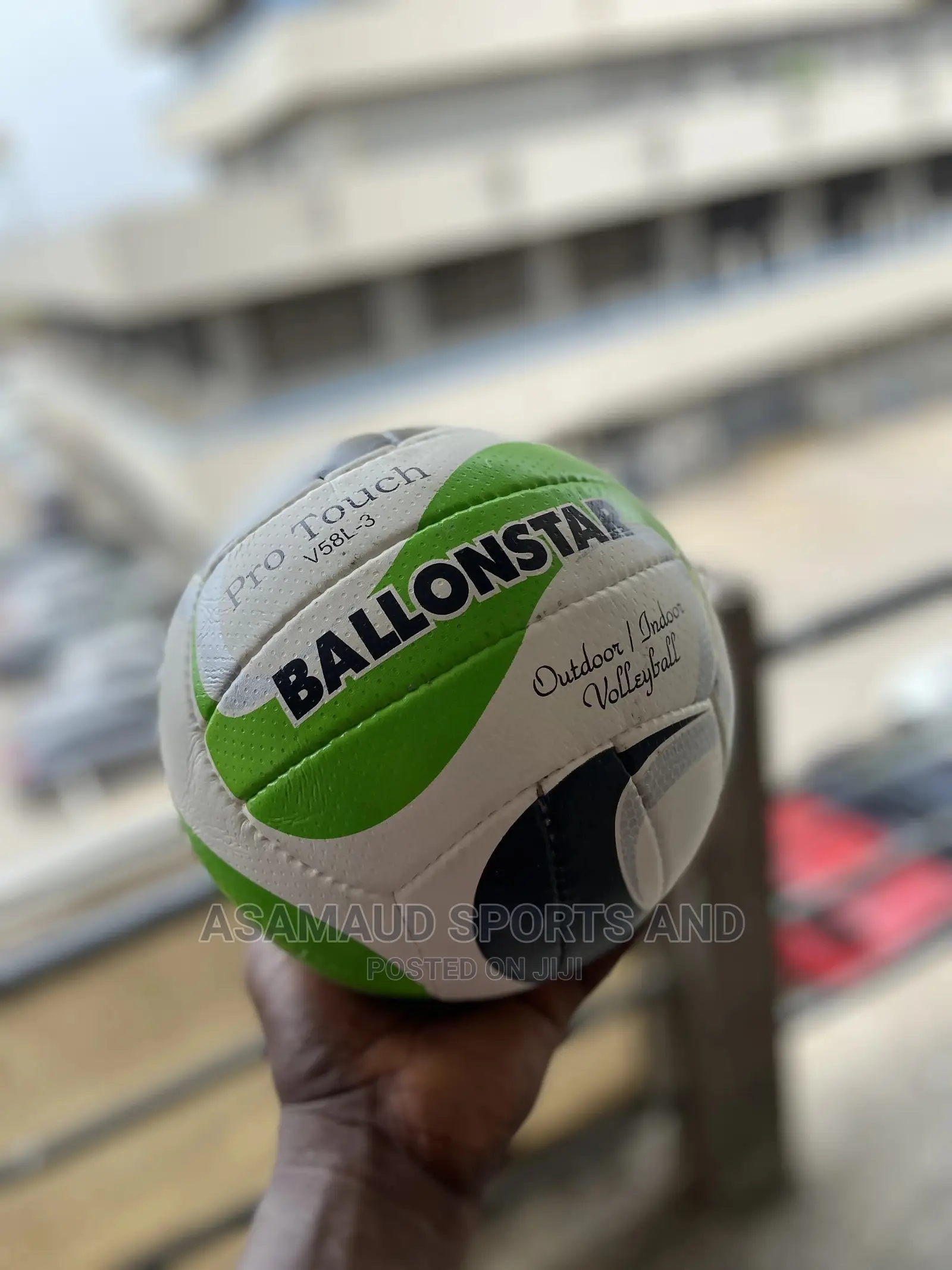 Original Sawn Vollyball at Cool Price