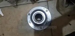 Ford Expedition 1997-2000 Free Wheel Hub Pair Available