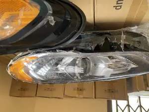 2017 - 2020 Ford Fusion Headlights With LED Signature