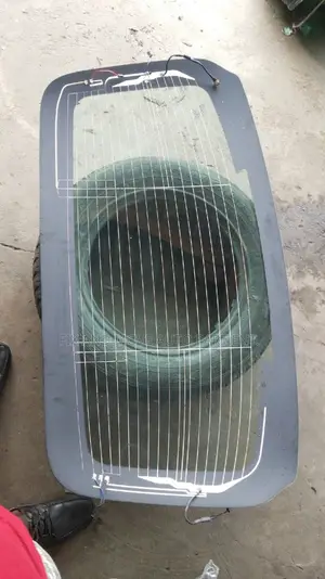 Mercedes Benz C250/C300 Original Windscreen Front/ Back