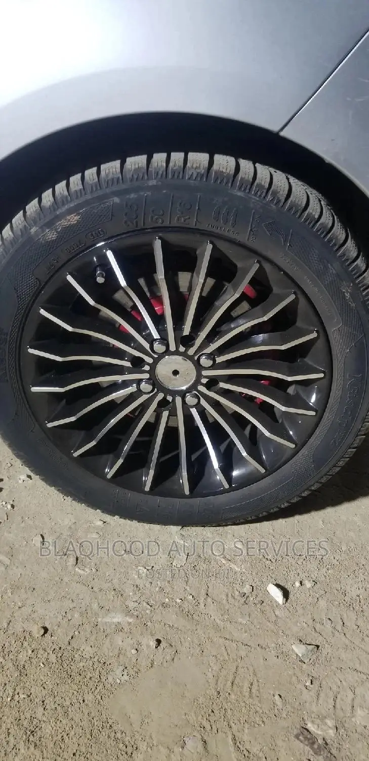 Alloy Rims and Tyres for All Cars Available