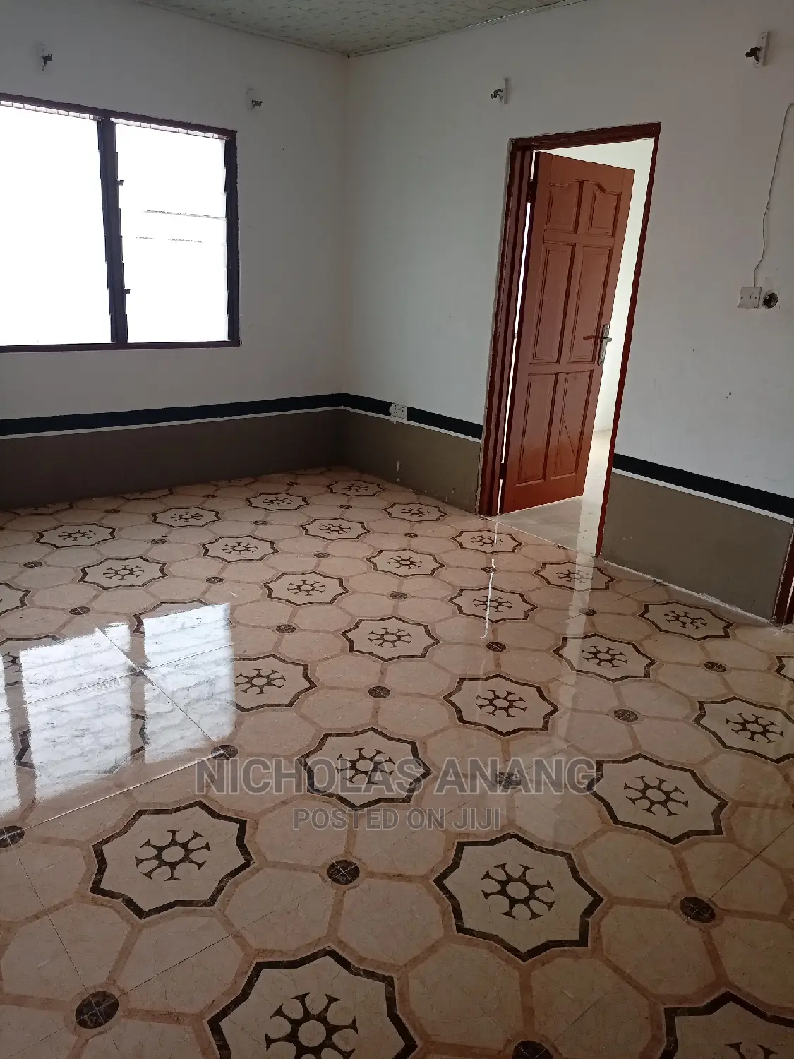 2bdrm House in New Town for rent