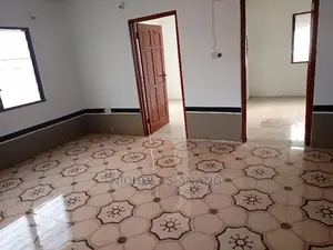 2bdrm House in New Town for rent