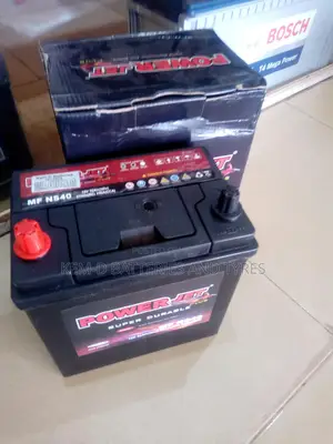 11 Plates Car Battery