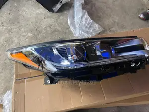 Sonata 2015 Headlight Pair