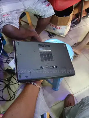 New Laptop Dell Latitude E7450 8GB Intel Core I5 HDD 128GB