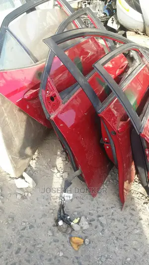 Corolla 2014,2015,2016 - 2017 Doors