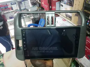 Toyota Prado 2012 Android