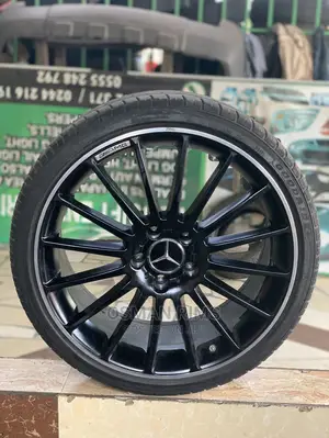 Mercedes Benz Rim 19 Home Used