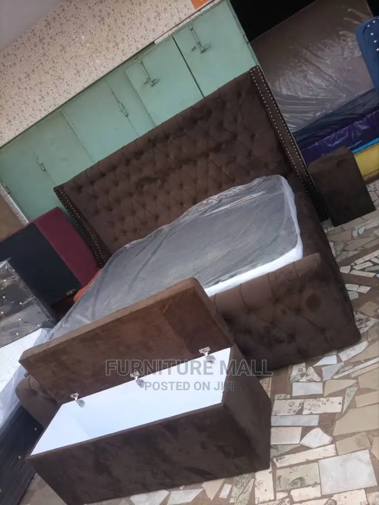 Kingsbed+Mattress+Ottoman . Free Delivery