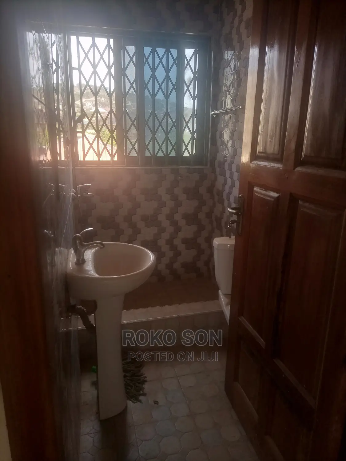 2bdrm Apartment in Dr Roko, Last Stop for rent
