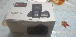 Canon EOS 5D Mark IV With Canon Log