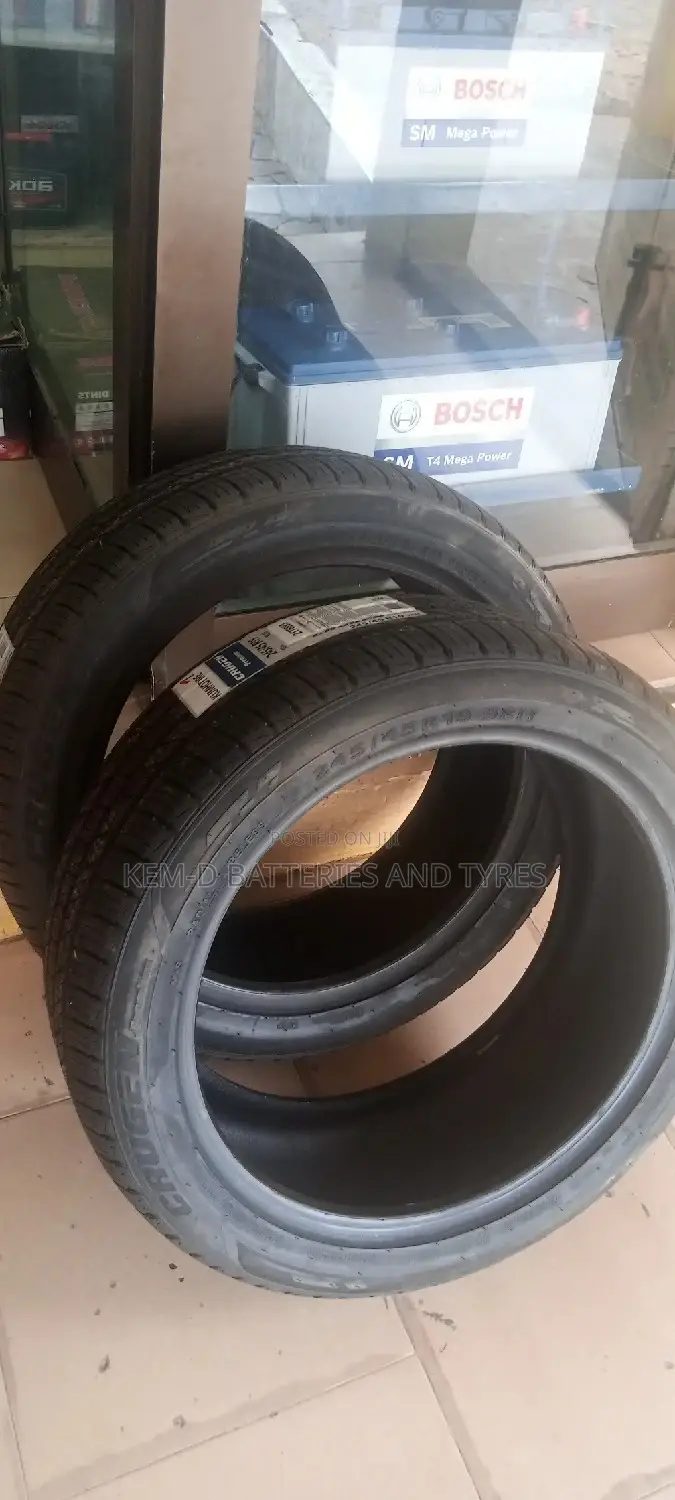 Kumho Tyres 245/45r19 Free Delivery