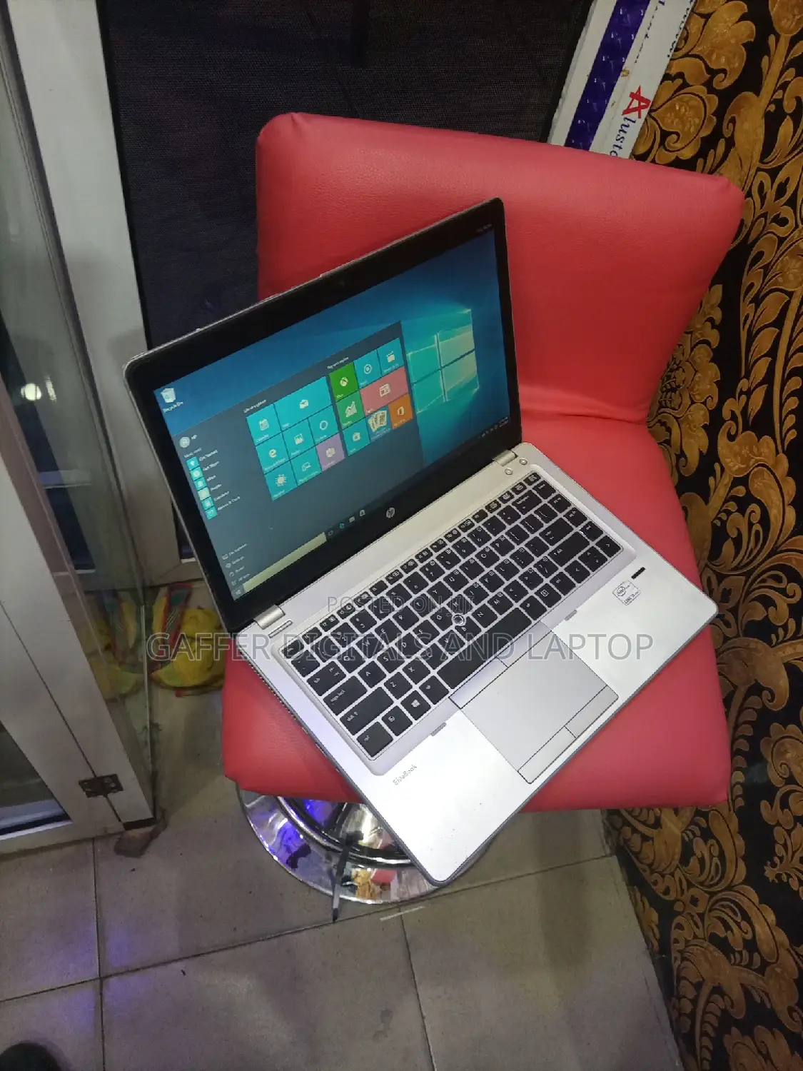 New Laptop HP EliteBook Folio 4GB Intel Core I5 HDD 256GB