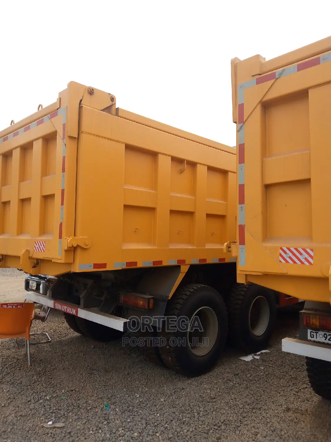 New 12 Wheeler Howo Sinotruks for Sale