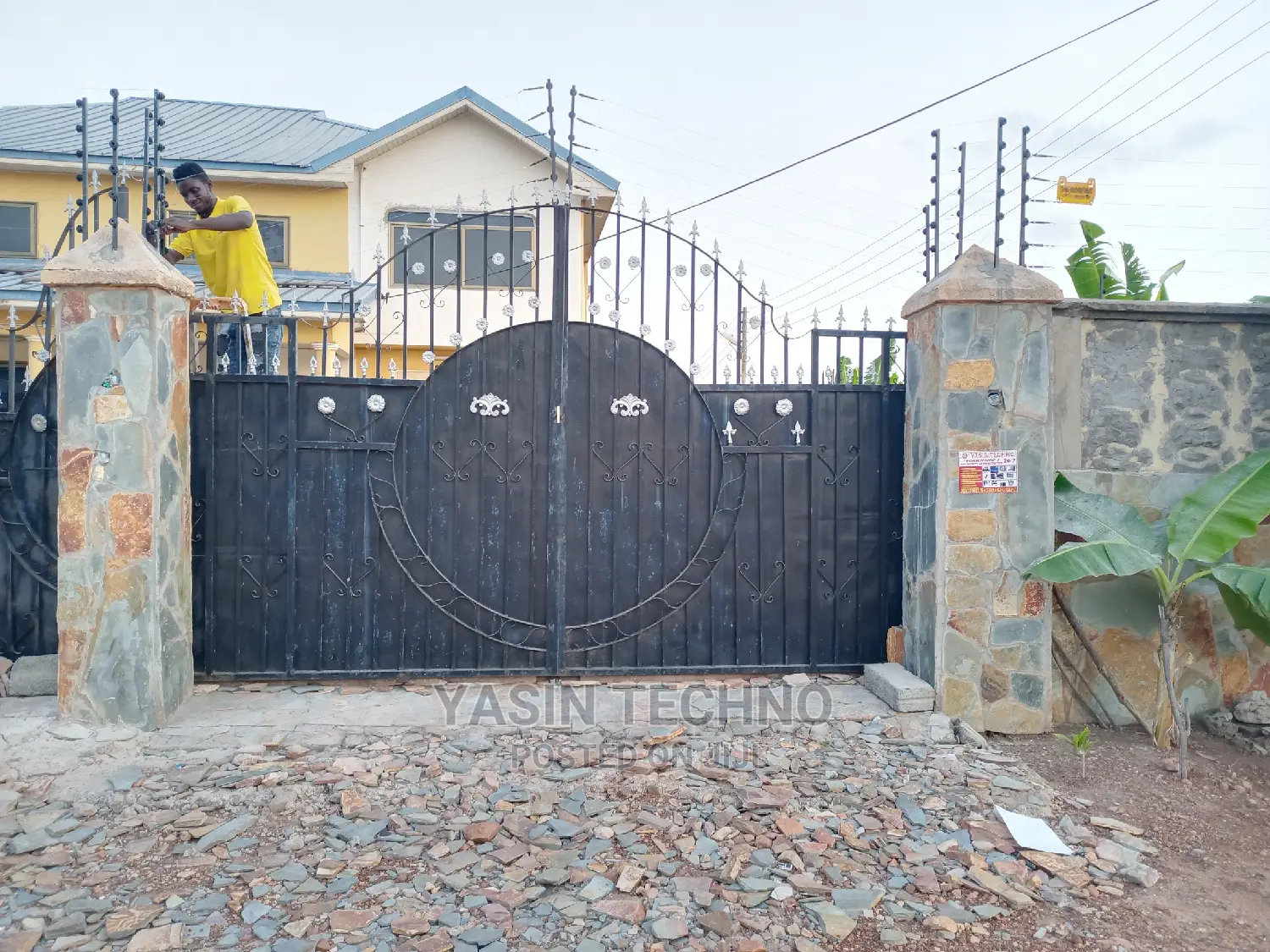 Electric Fence Installation