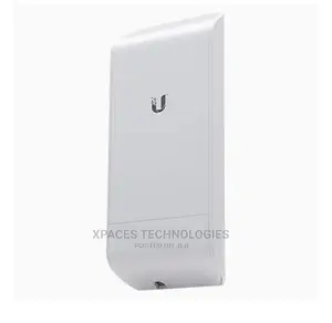 Nanostation Loco M2 Indoor /Outdoor 2.4ghz, 8dbi Airmax CPE