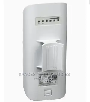 Nanostation Loco M2 Indoor /Outdoor 2.4ghz, 8dbi Airmax CPE