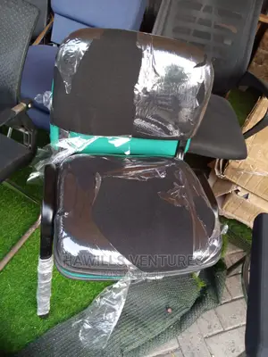 Visitors Chair Black