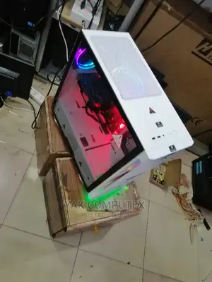 New Desktop Computer MSI Model 16GB Intel Core I5 SSHD (Hybrid) 1.5T