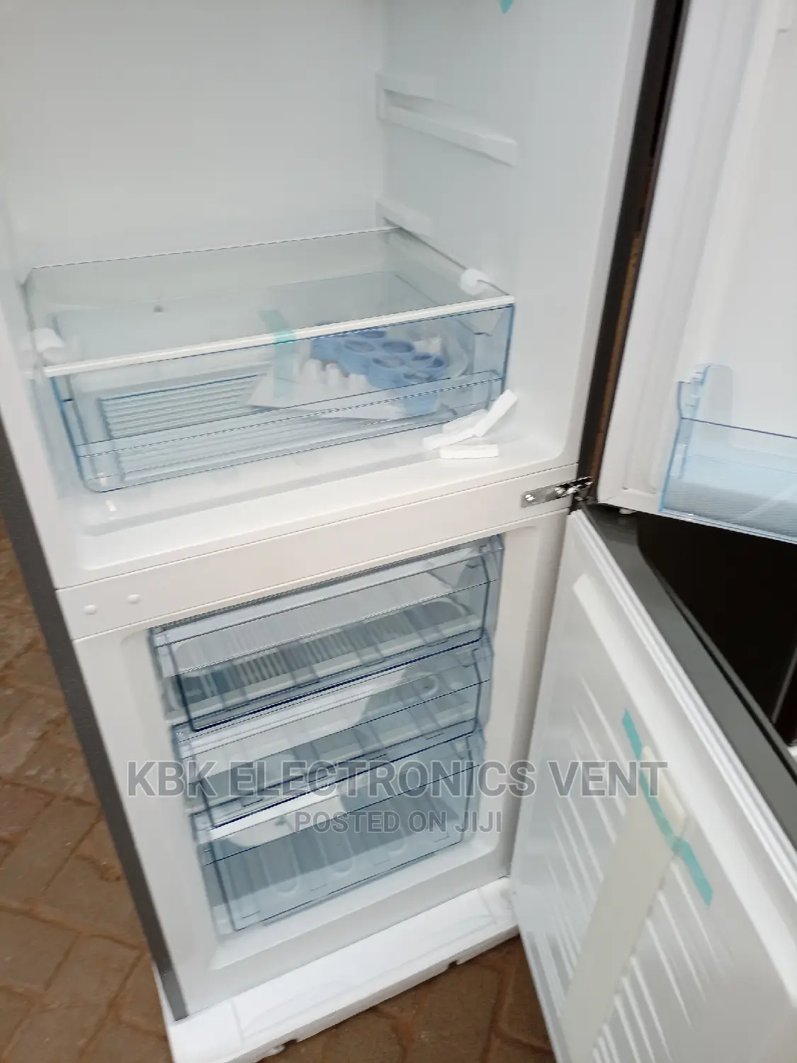 Chigo 260ltr Double Door Refrigerator