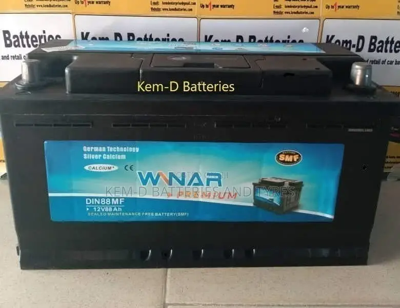17 Plates Car Battery