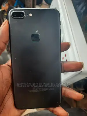 Apple iPhone 7 Plus 32 GB Black