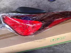 Elantra 2011-2014 Tail Light