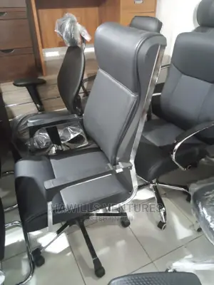 Volt Task Chair