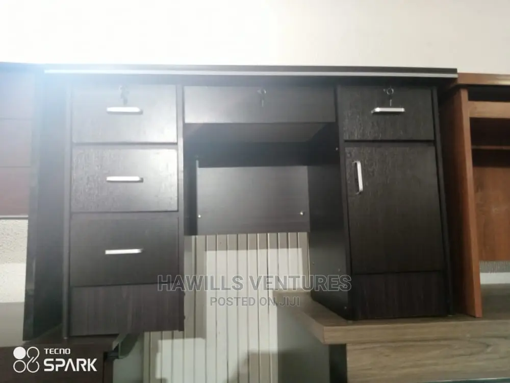 Black Office Desk