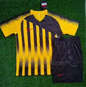 Nike Set of Jerseys