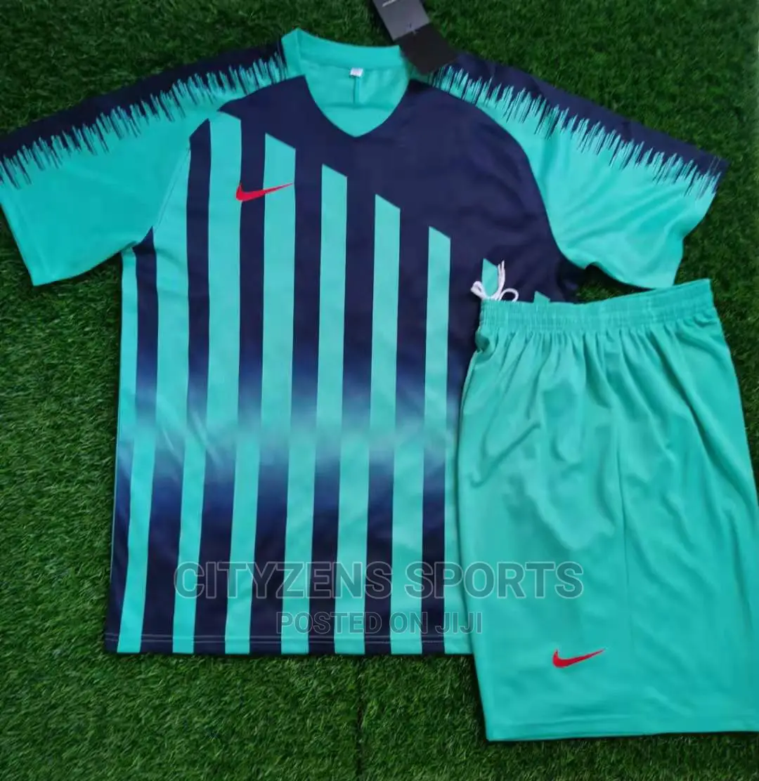 Nike Set of Jerseys
