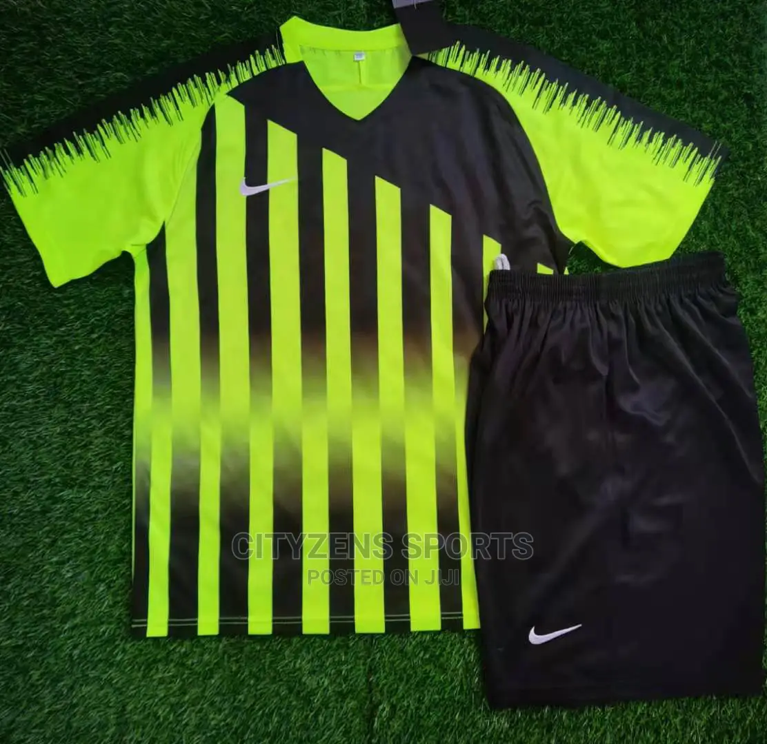 Nike Set of Jerseys