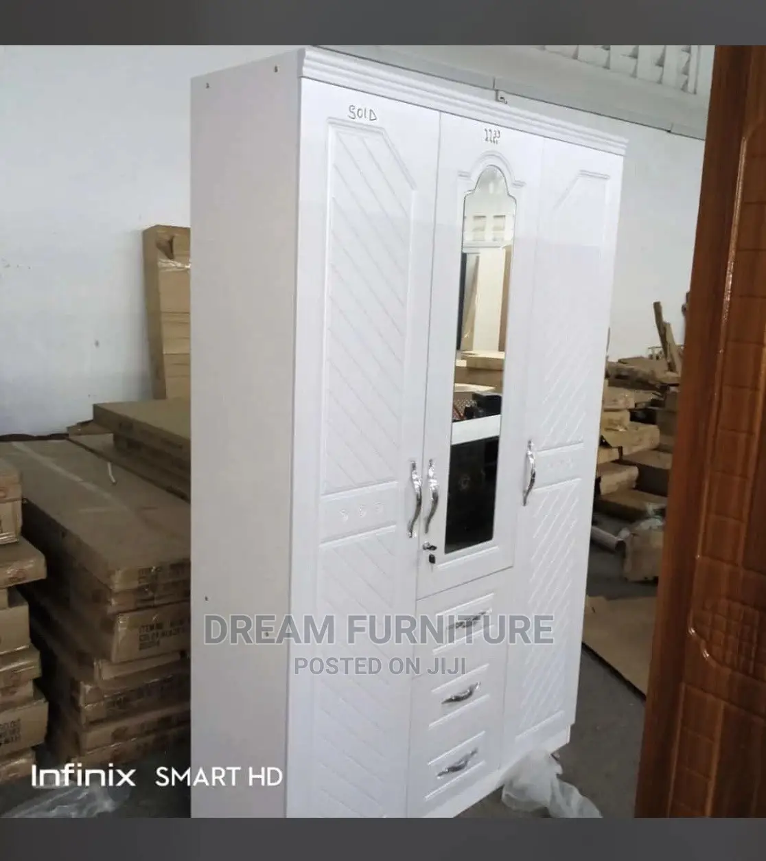 Quality Imported Three Doors Wardrobe