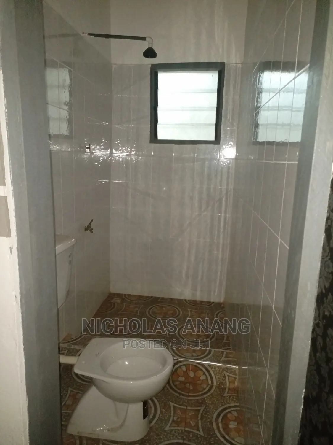 1bdrm House in New Town for rent