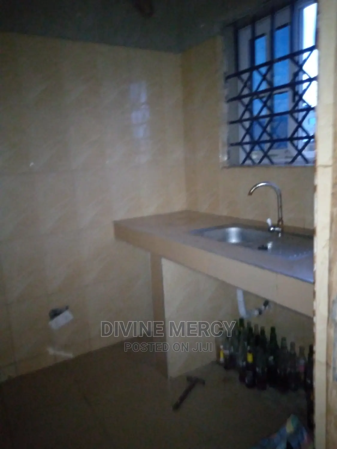 1bdrm Apartment in Divine Mercy Agency, Awutu Senya East Municipal
