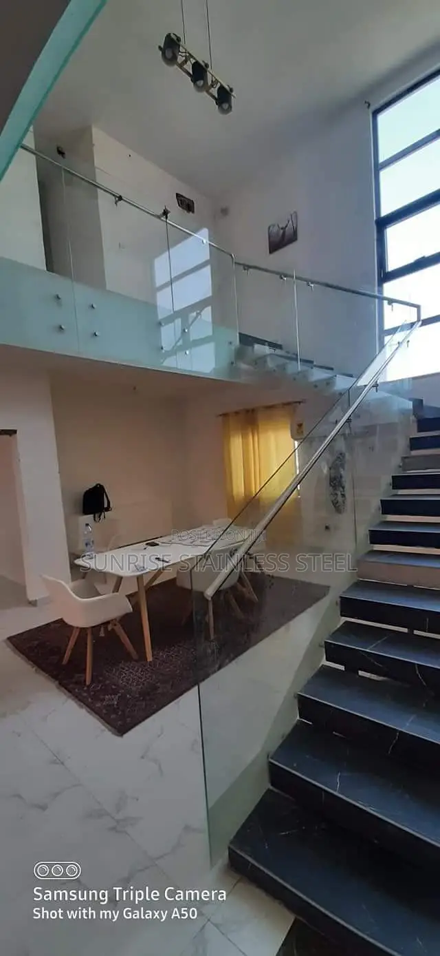 Staniless Steel and Glass Balustrade Fabrication